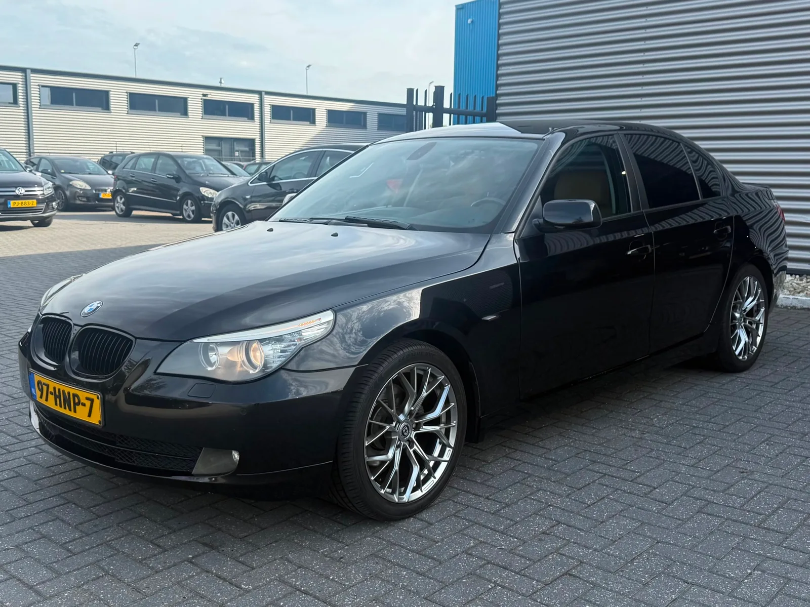 BMW 5-Serie (2009) — foto 1