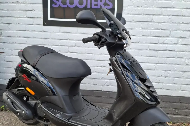 Piaggio Zip (2020)