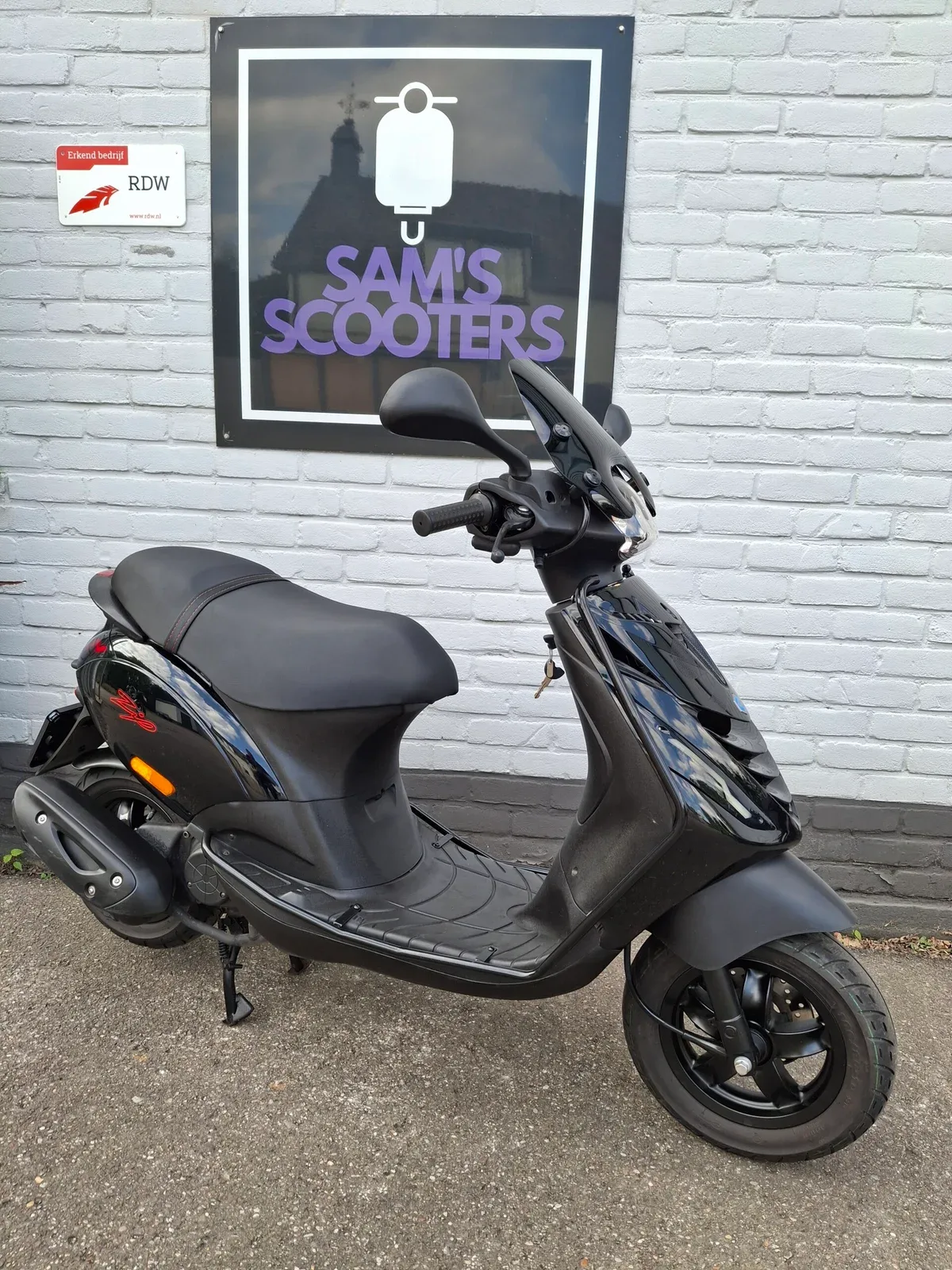 Piaggio Zip (2020) — foto 1