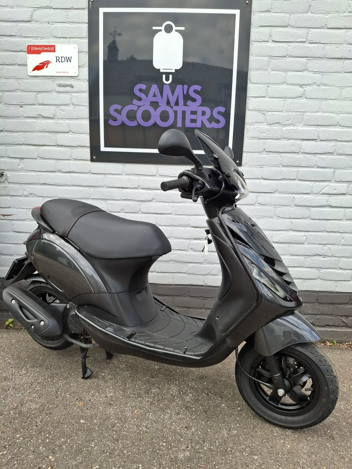 Piaggio Zip (2021) — foto 1