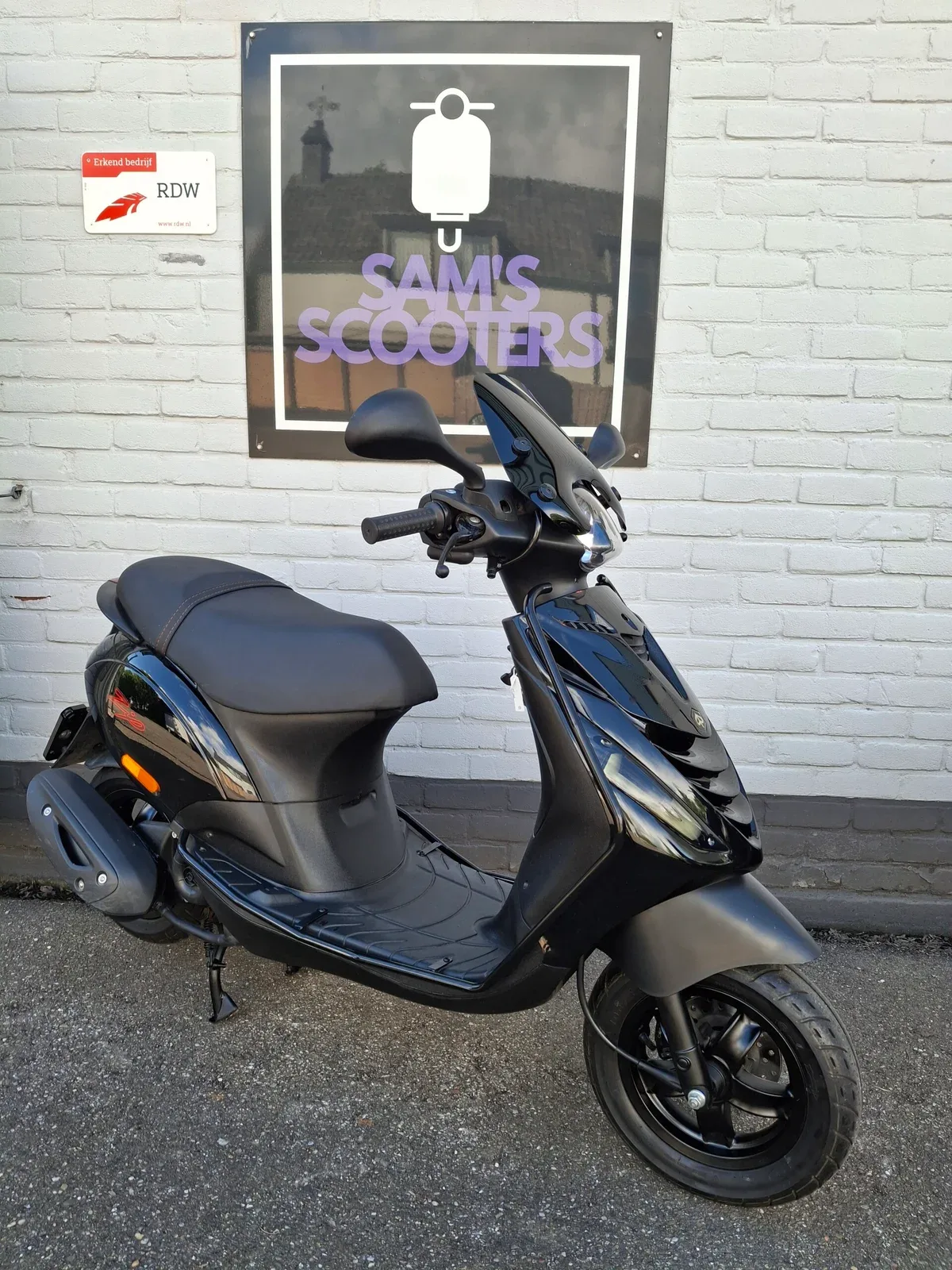Piaggio Zip (2018) — foto 1