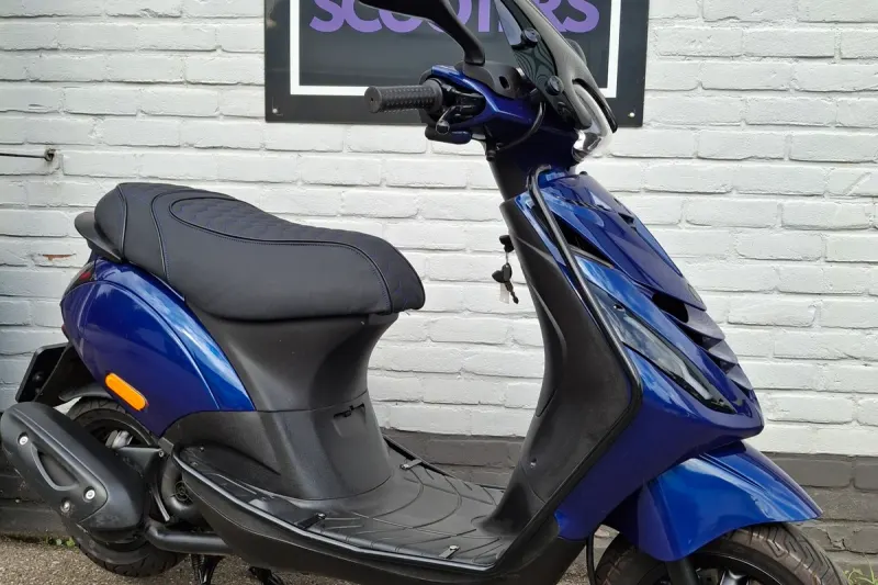 Piaggio Zip (0)