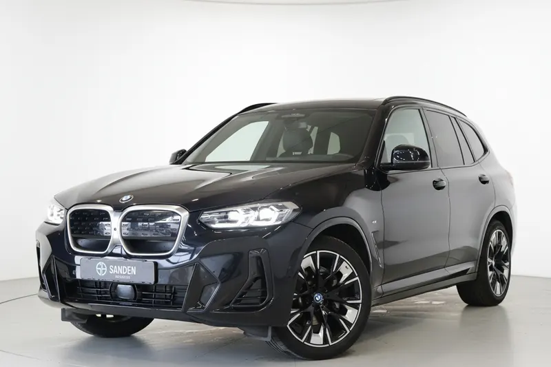 BMW iX3 (2022)