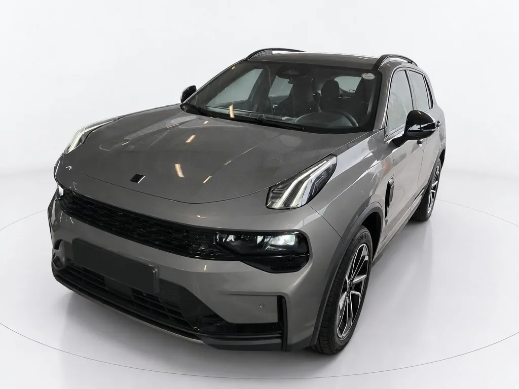 Lynk & Co 01 (2025) — foto 1
