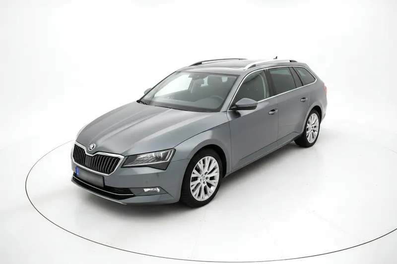 Škoda Superb (2023)