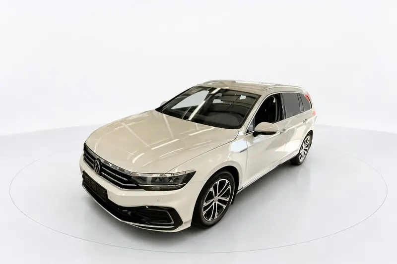 Volkswagen Passat (2022)