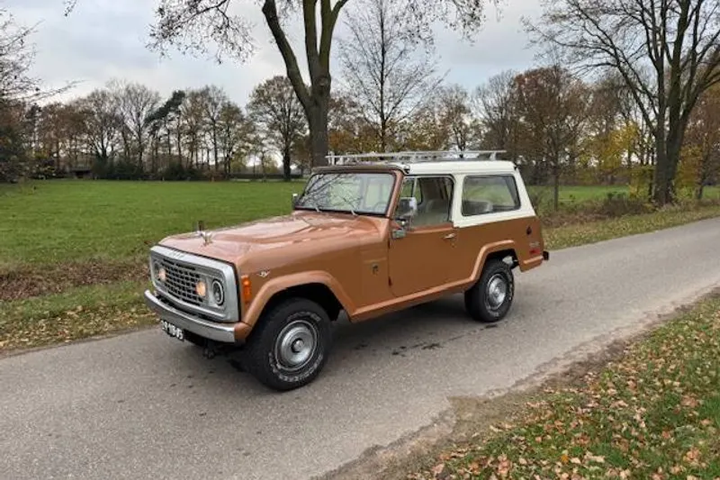 Jeep Commando (1973)