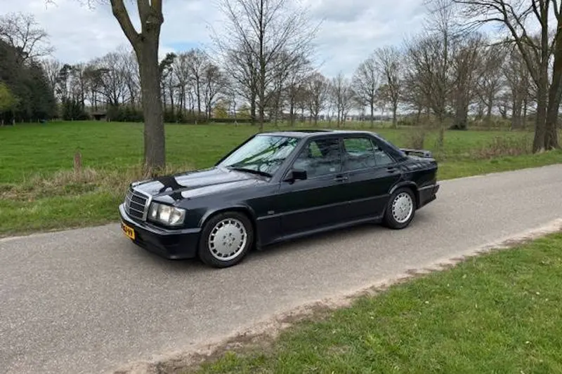 Mercedes-Benz 190-Serie (1985)