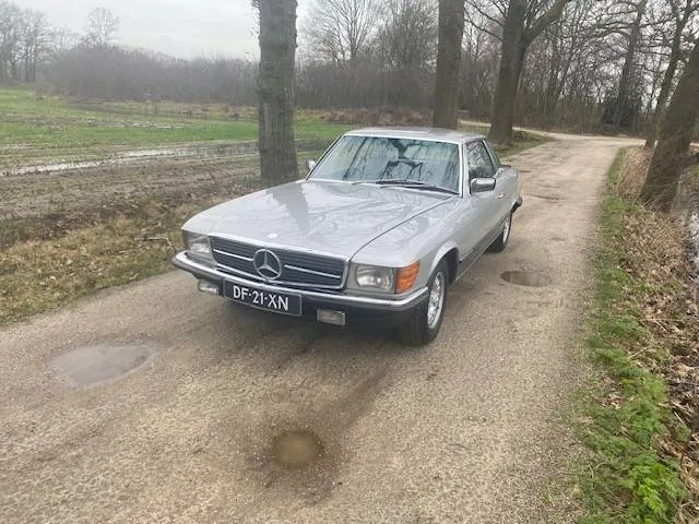 Mercedes-Benz SLC-Klasse (1978) — foto 1