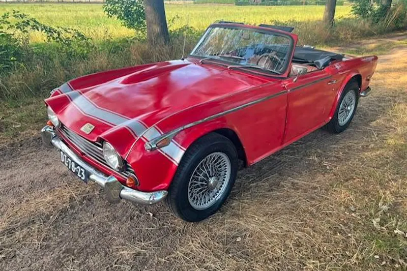 Triumph TR250 (1968)