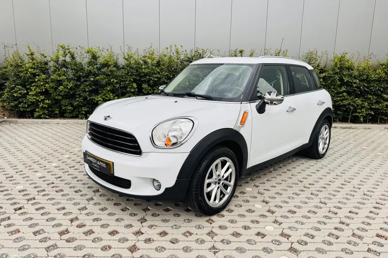 MINI Countryman (2013)