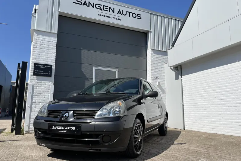 Renault Clio (2004)