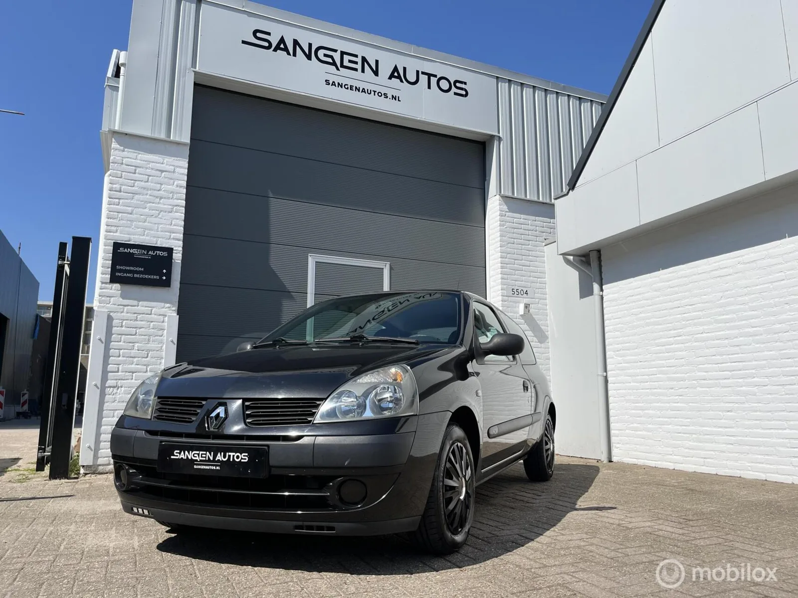 Renault Clio (2004) — foto 1