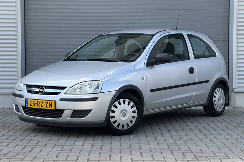 Opel Corsa (2005)
