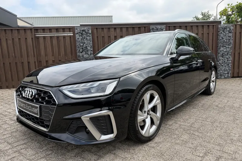 Audi A4 (2023)