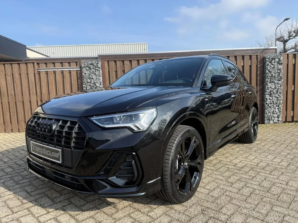 Audi Q3 (2022) — foto 1