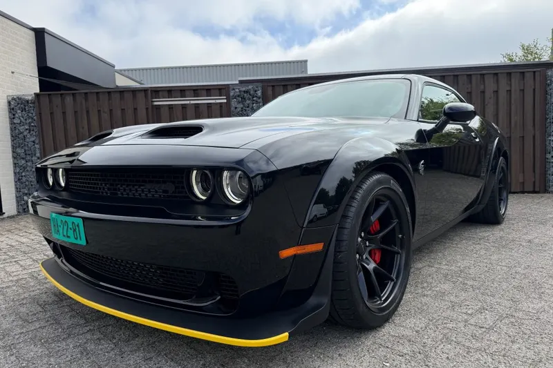 Dodge Challenger (2023)