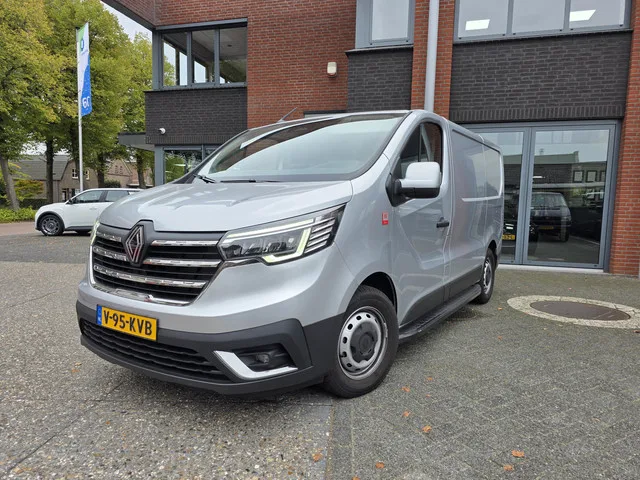 Renault Trafic (2025) — foto 1