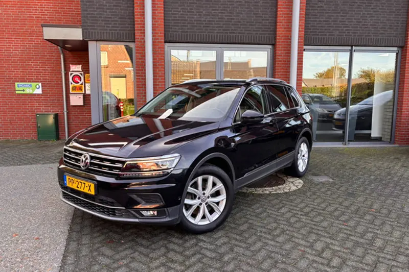 Volkswagen Tiguan (2017)