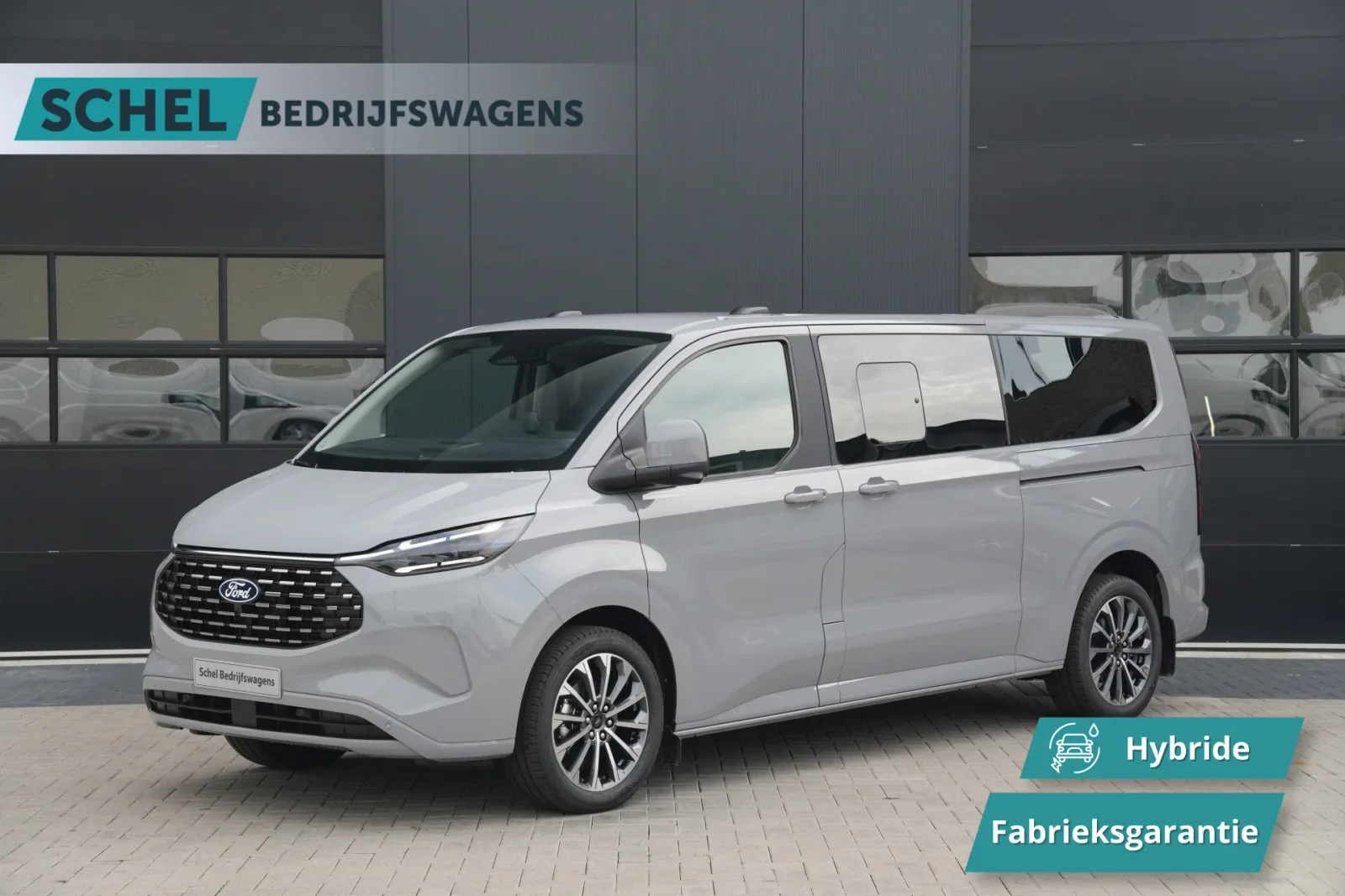 Ford Tourneo Custom (2025) — foto 1