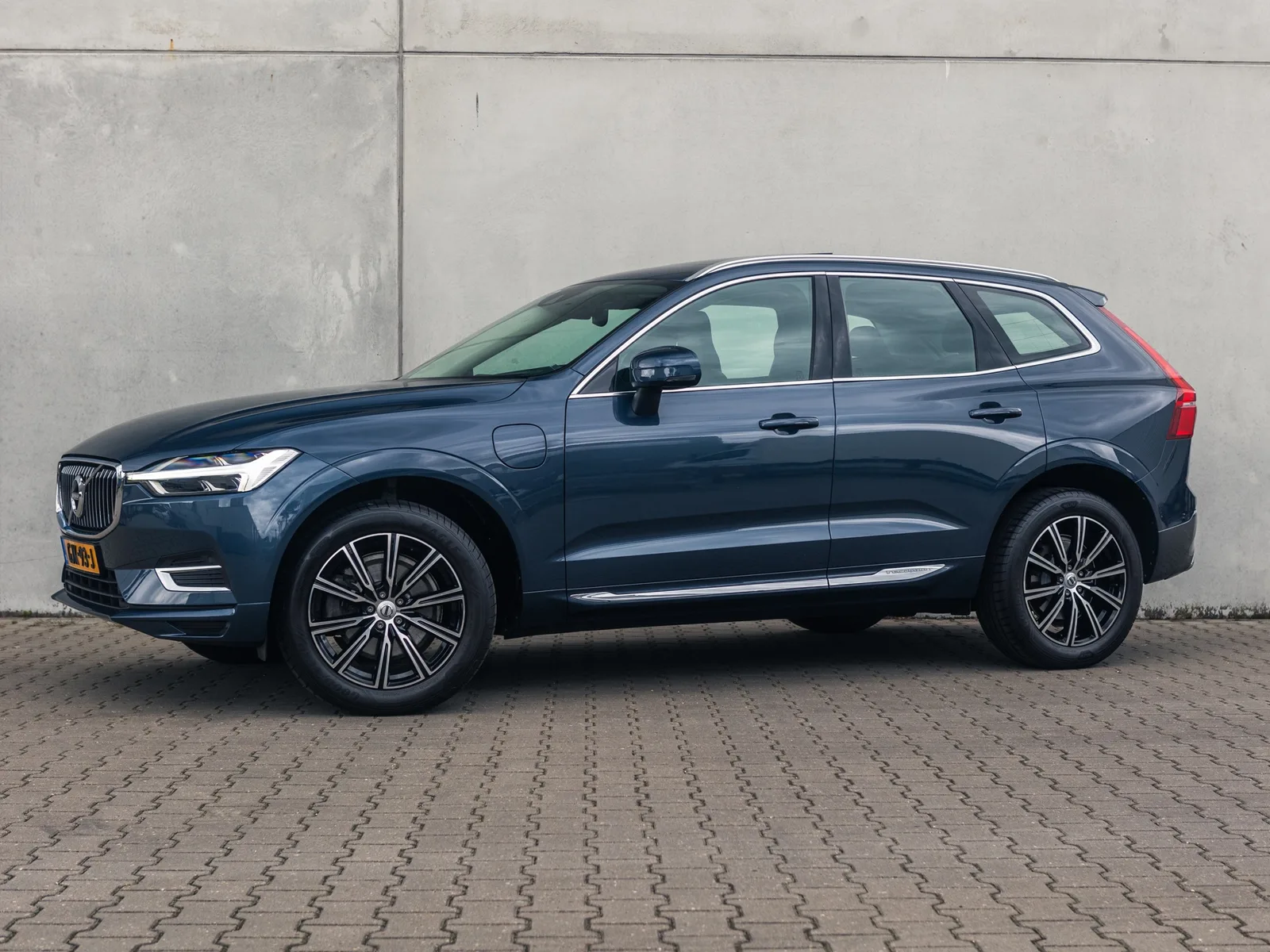 Volvo XC60 (2020) — foto 1