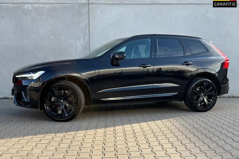 Volvo XC60 (2024)