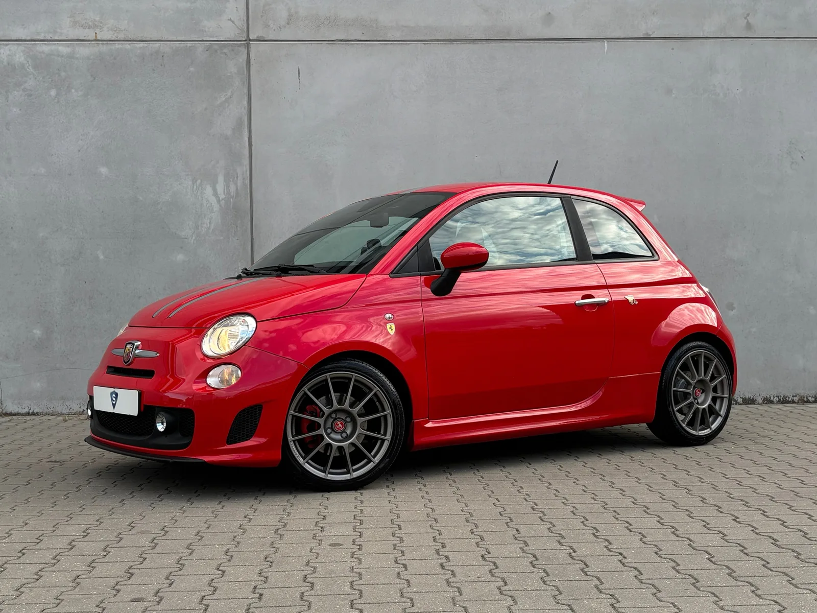 Abarth 500 (2009) — foto 1