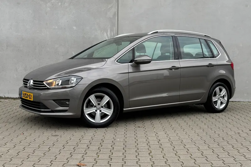 Volkswagen Golf Sportsvan (2015)