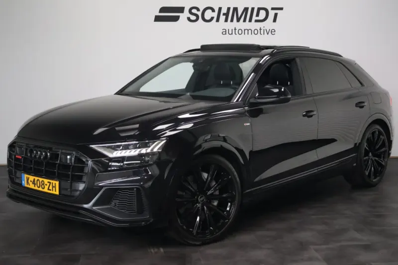 Audi Q8 (2021)