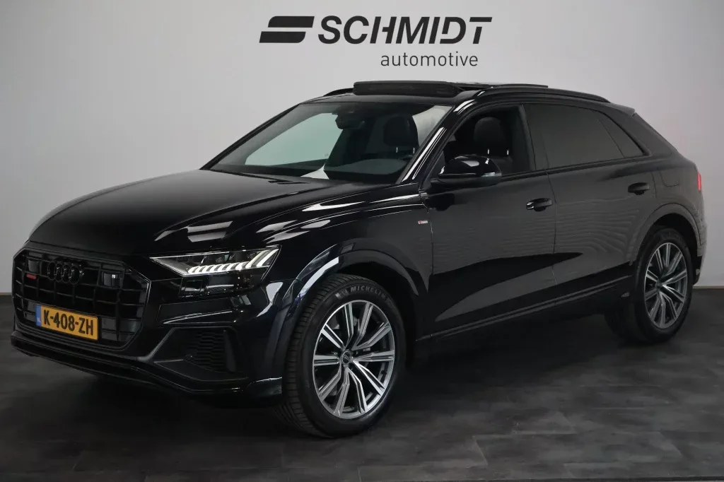 Audi Q8 (2021) — foto 1