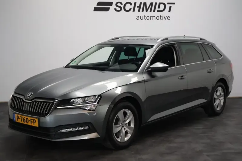Škoda Superb (2022)