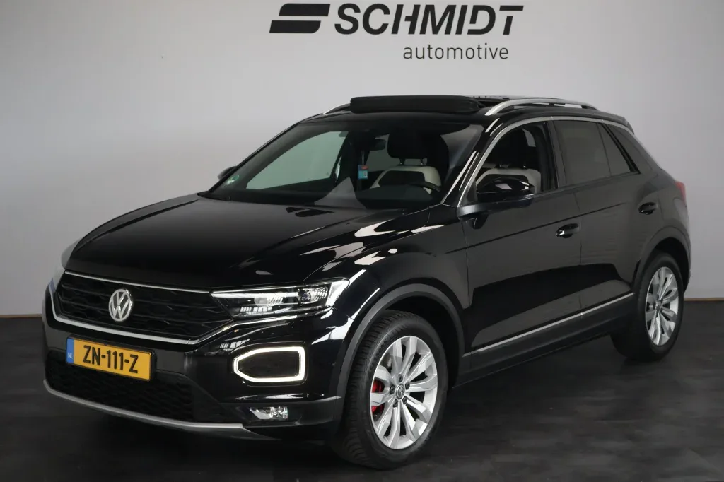 Volkswagen T-Roc (2019) — foto 1