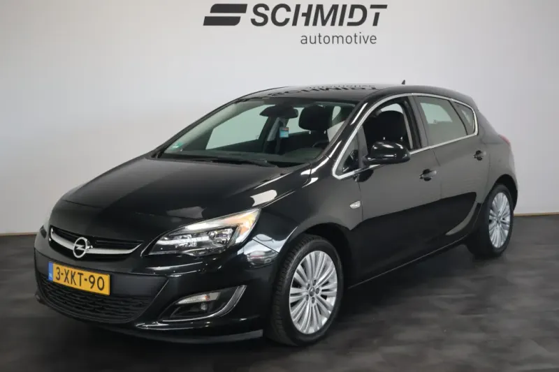 Opel Astra (2014)