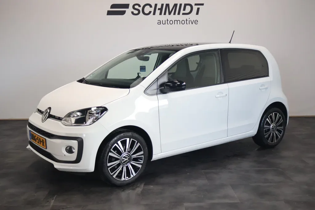 Volkswagen Up! (2023) — foto 1