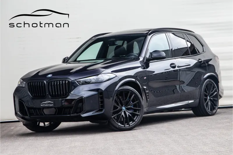 BMW X5 (2024)