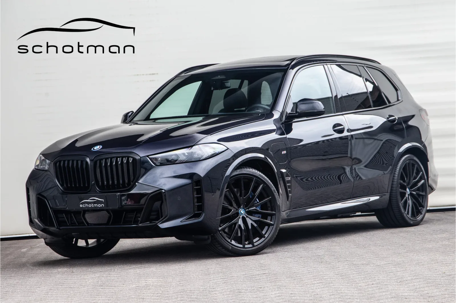 BMW X5 (2024) — foto 1