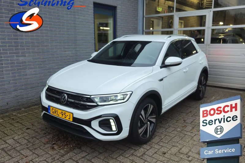 Volkswagen T-Roc (2024)