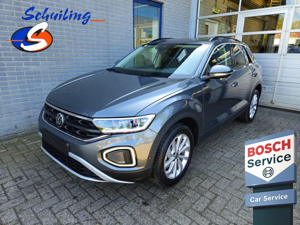 Volkswagen T-Roc (2025) — foto 1