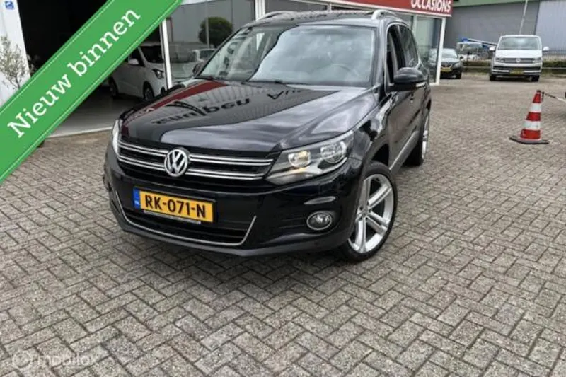 Volkswagen Tiguan (2011)