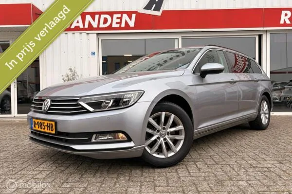Volkswagen Passat (2018) — foto 1