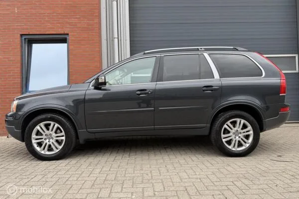 Volvo XC90 (2019) — foto 1
