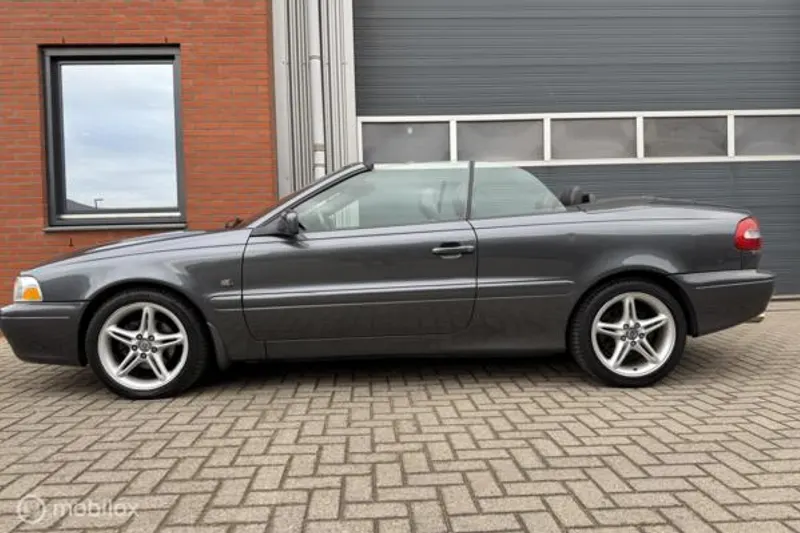 Volvo C70 (2015)