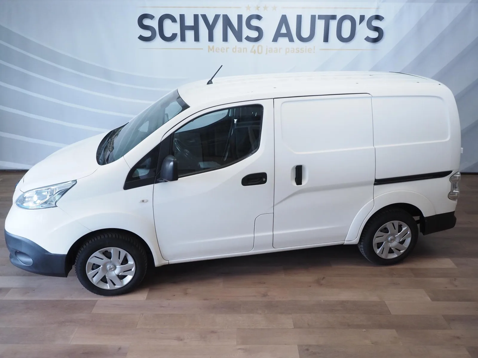Nissan E-NV200 (2014) — foto 1