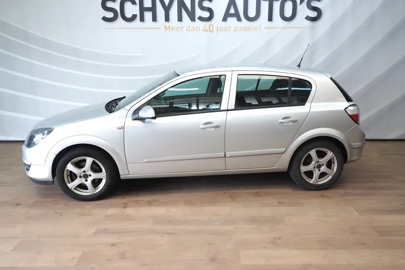 Opel Astra (2005)