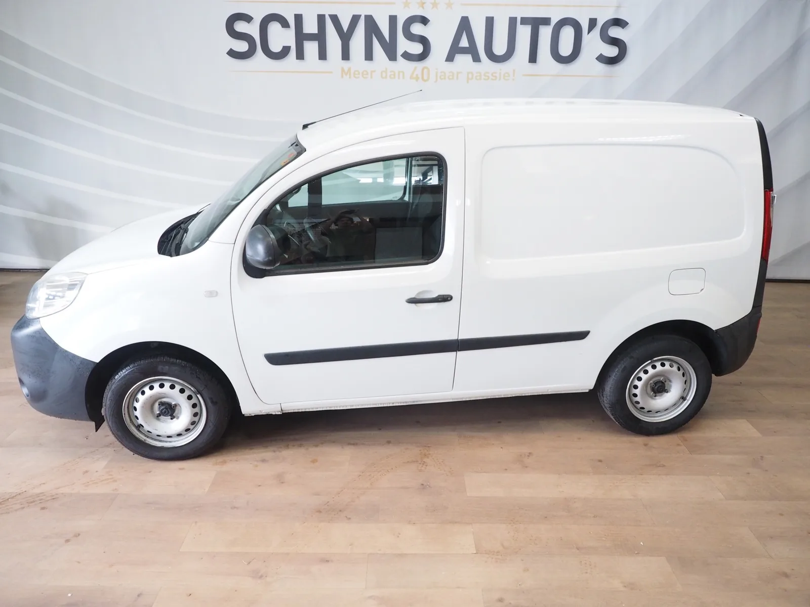 Renault Kangoo (2017) — foto 1