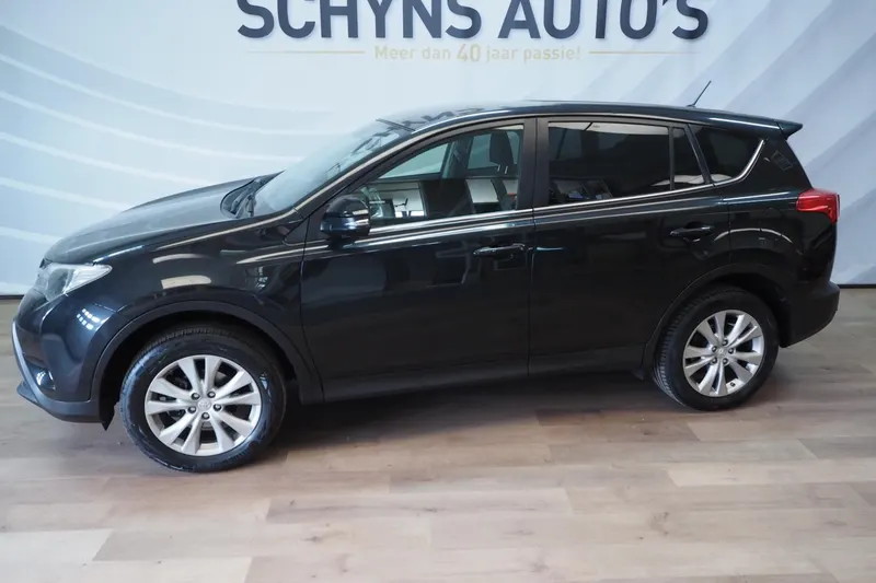 Toyota RAV4 (2013)