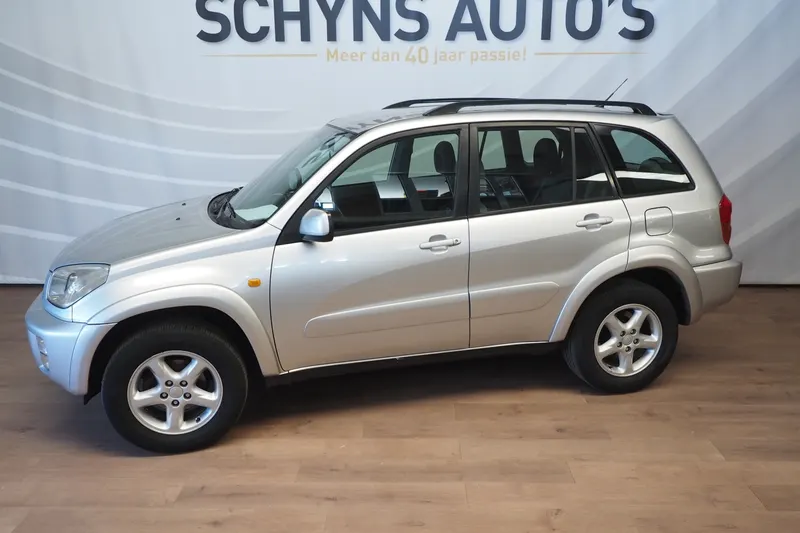 Toyota RAV4 (2002)