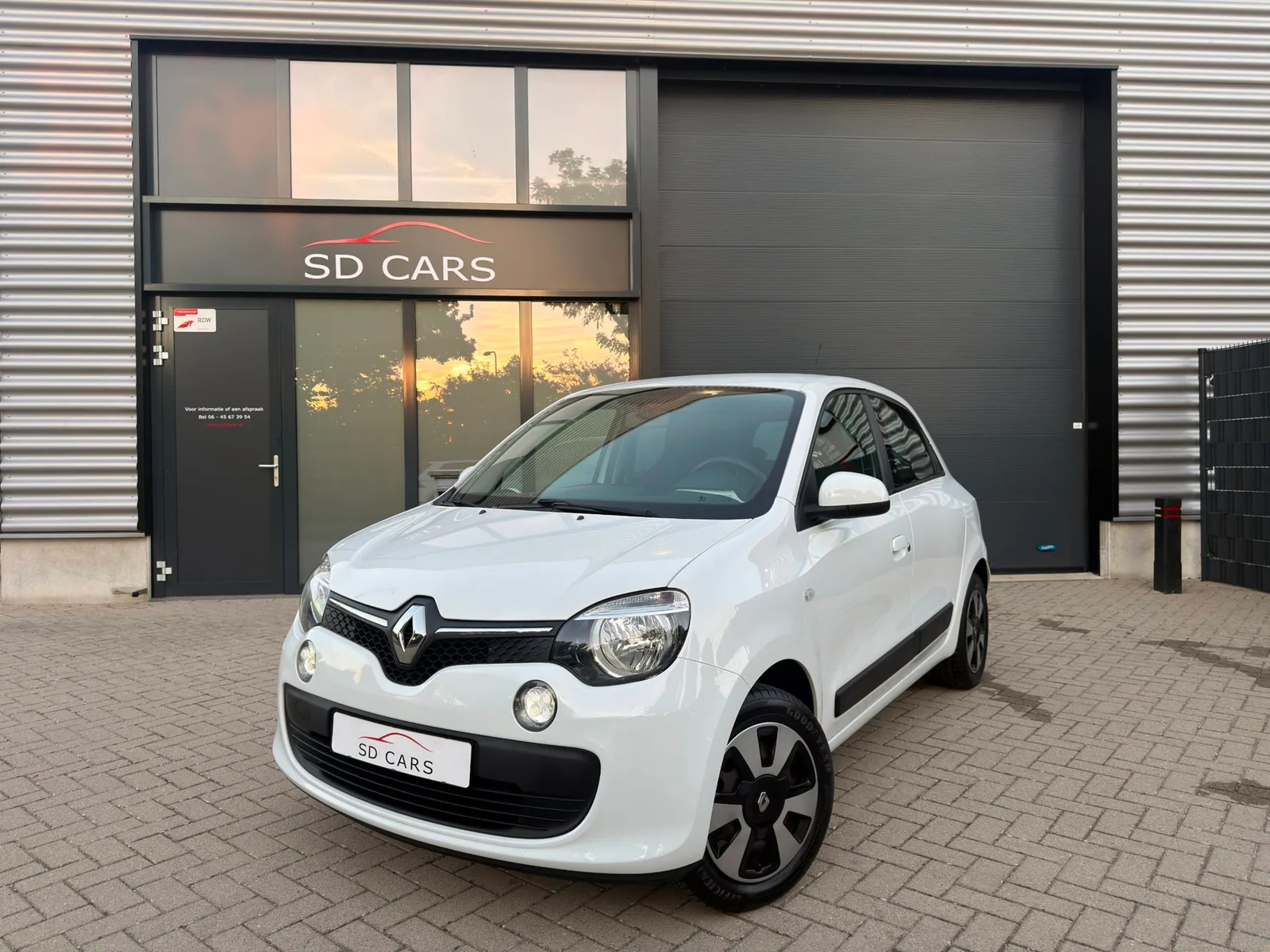 Renault Twingo (2014) — foto 1