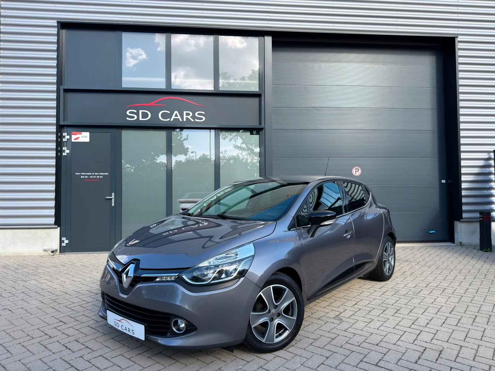 Renault Clio (2015) — foto 1