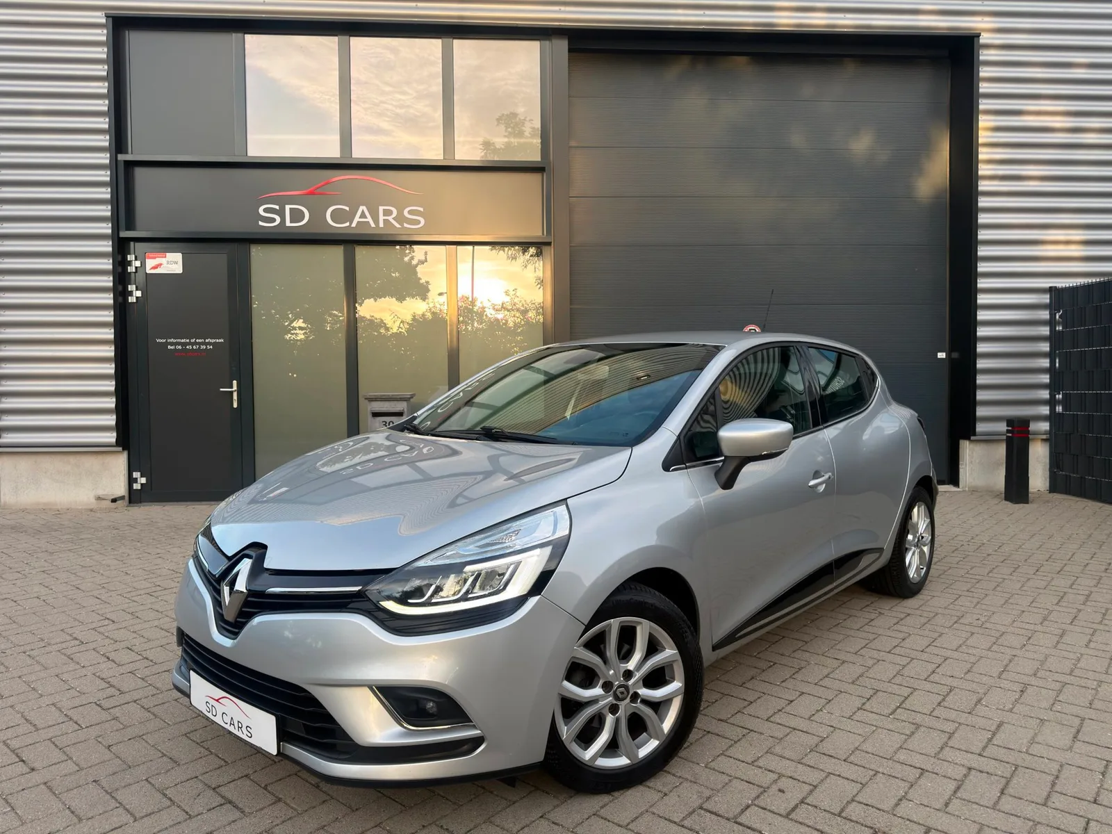 Renault Clio (2018) — foto 1